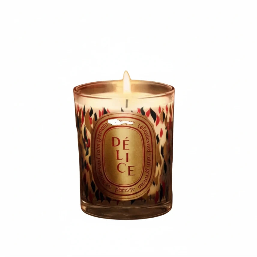 The Signature Scented Candle